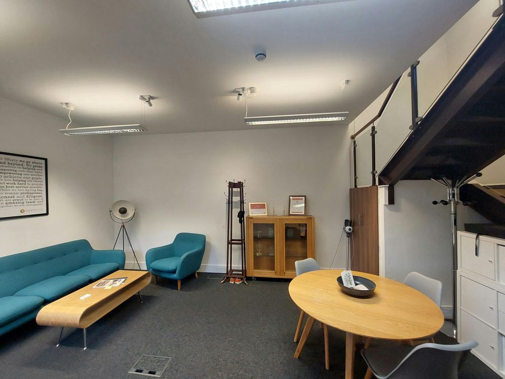 Property photo 2 of 7 20250723_103008.Jpg