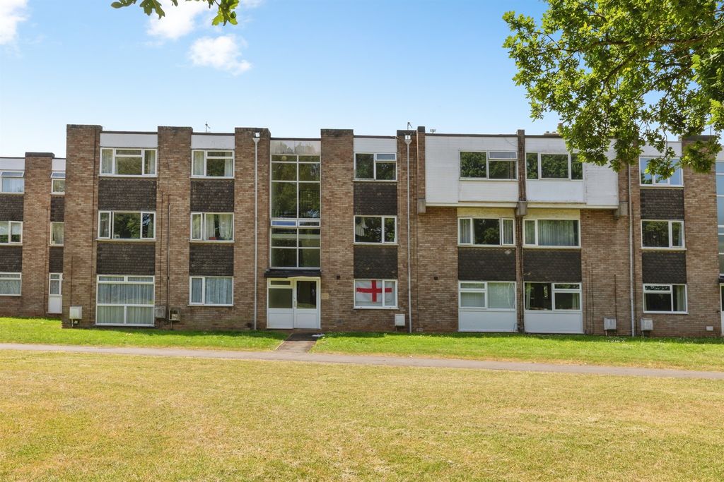 Property photo 1 of 13