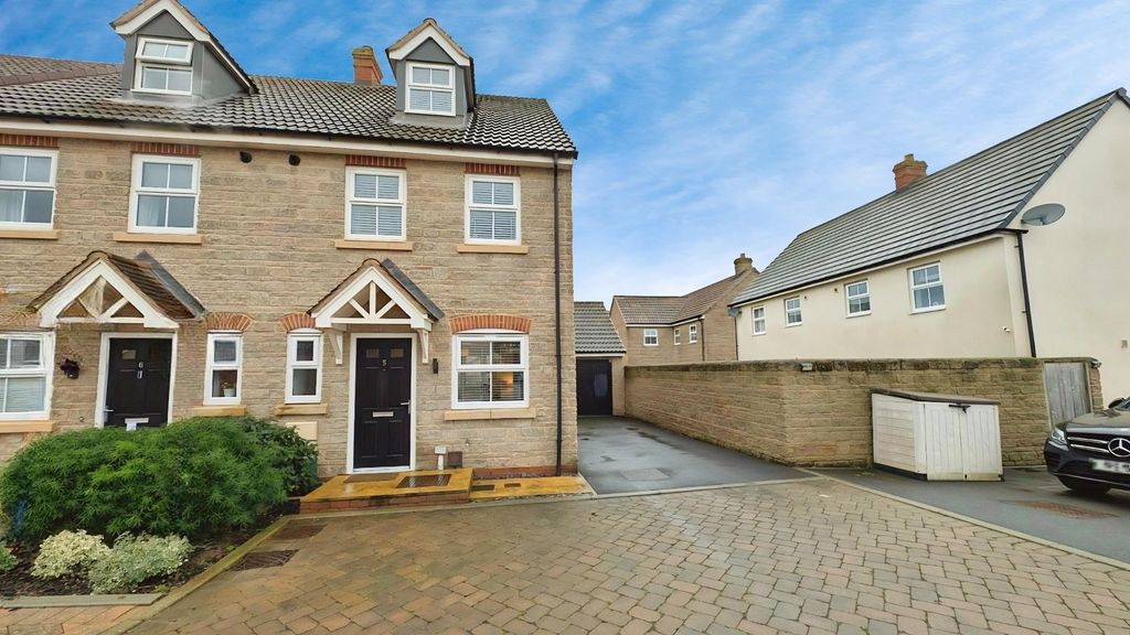 Property photo 1 of 20 Pbox-Img.Jpg