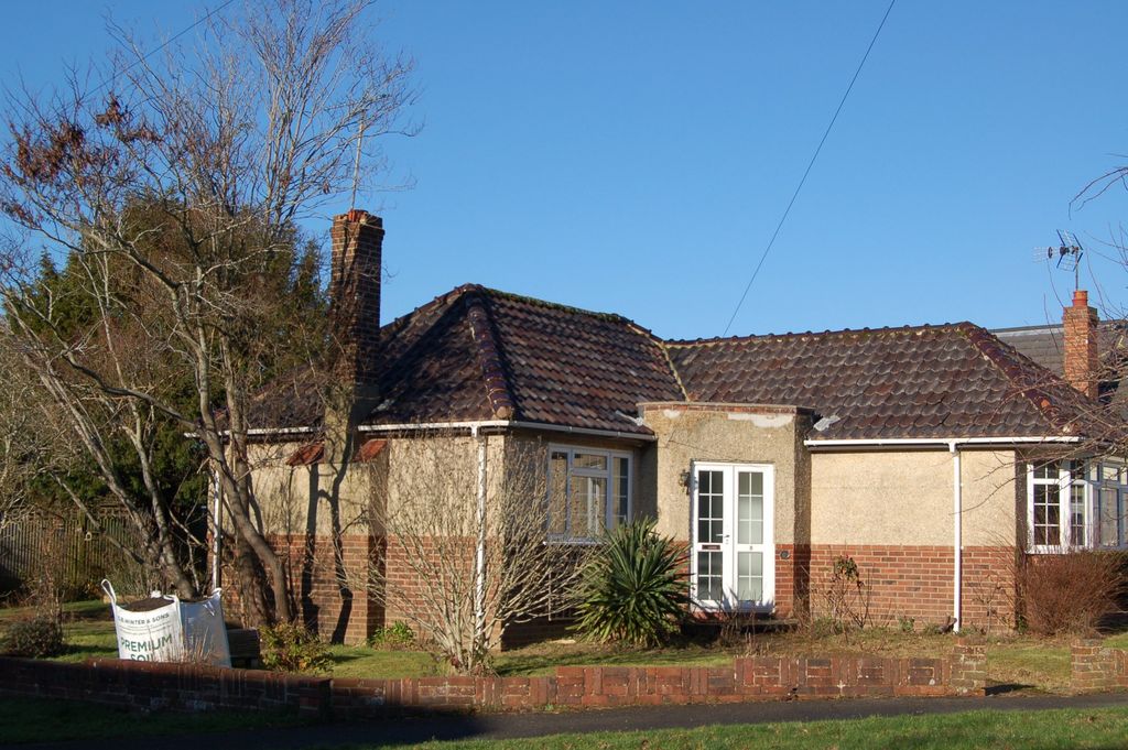 Property photo 3 of 7