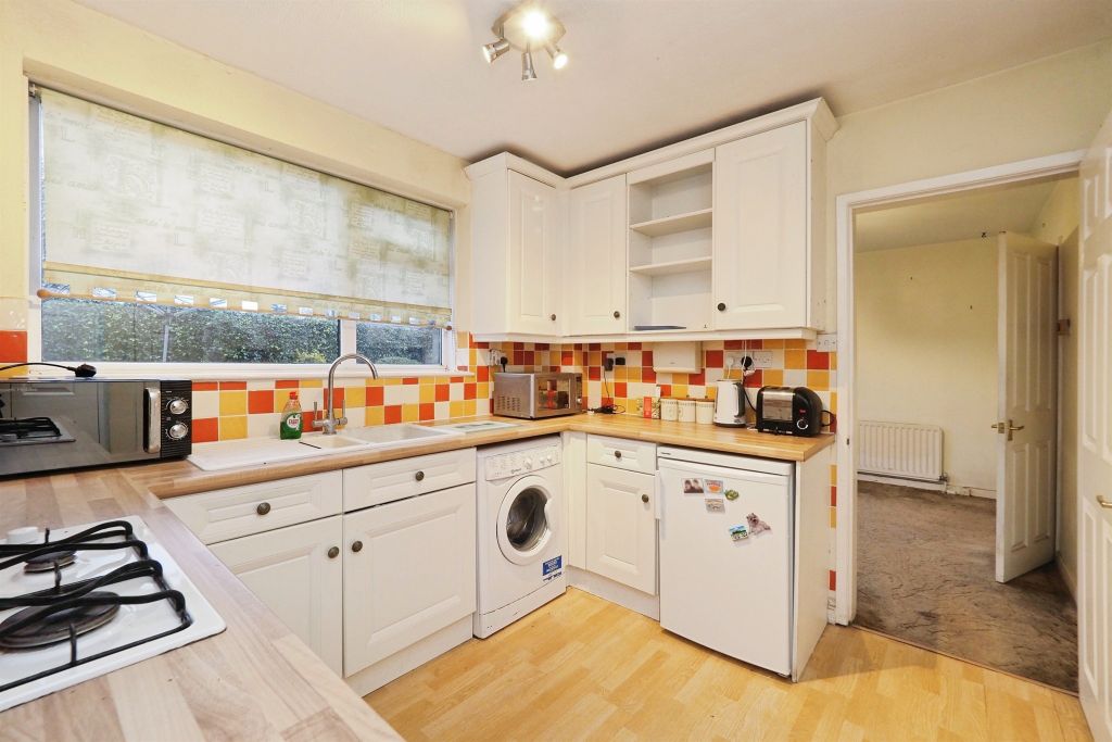 Property photo 2 of 20