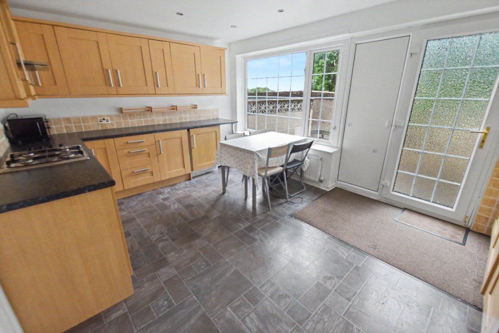 Property photo 3 of 16 Kitchen/Diner