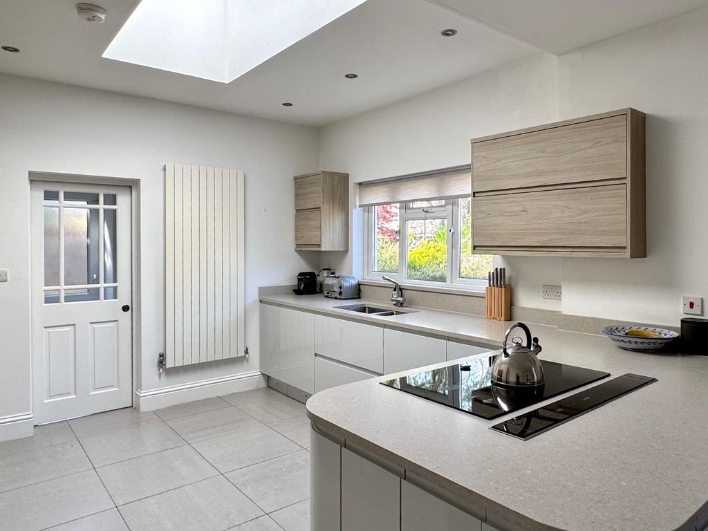 Additional image 9 of 4 bed semi-detached house for salePaget Place, Penarth CF64