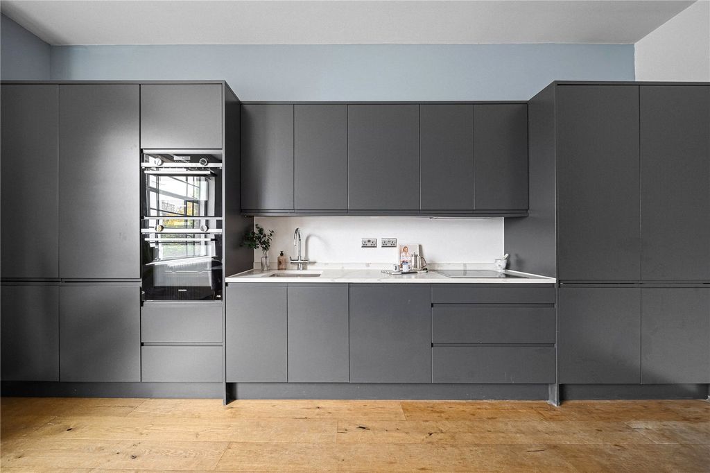 Property photo 3 of 11 Picture No. 07