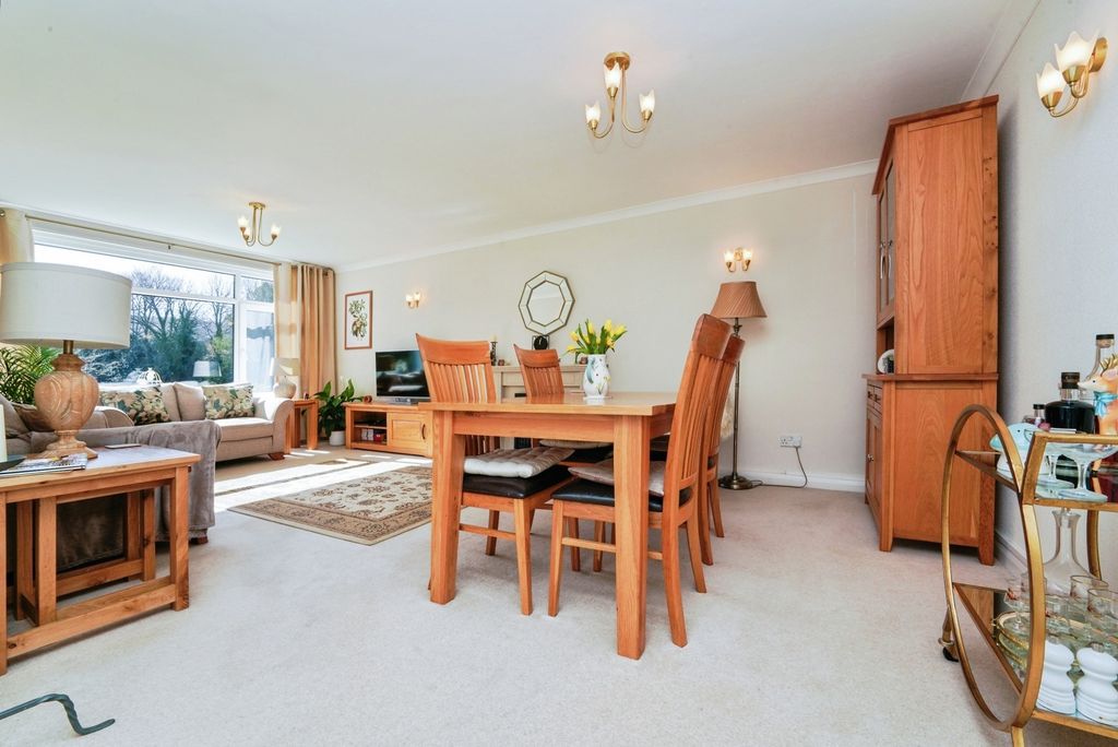 Property photo 3 of 13 Pbox-Img.Jpg