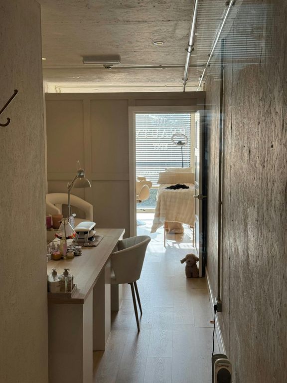 Property photo 3 of 13 Img_5921.Jpg