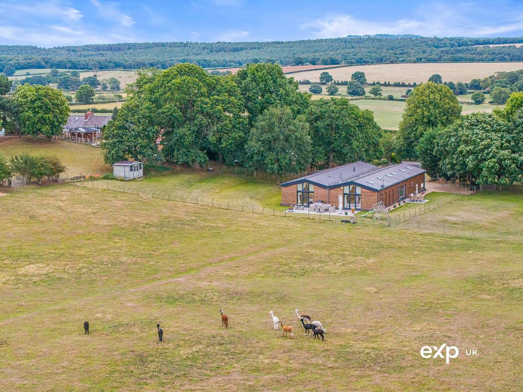 Property photo 2 of 53