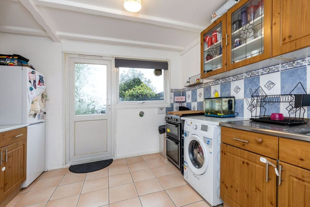 Property photo 2 of 10 Picture No. 19