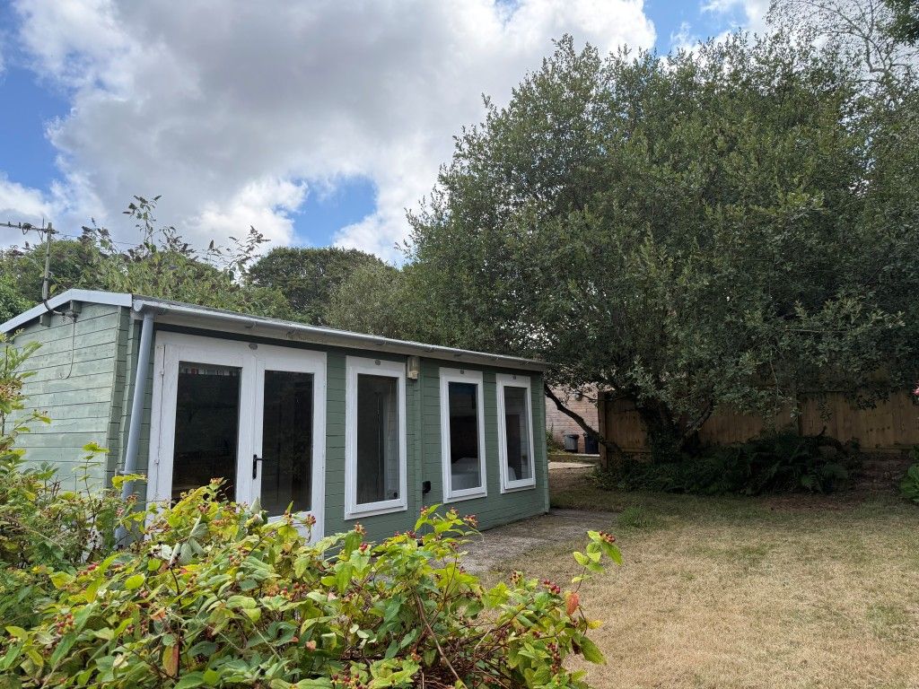 Property photo 3 of 11 Detached Chalet And Garden