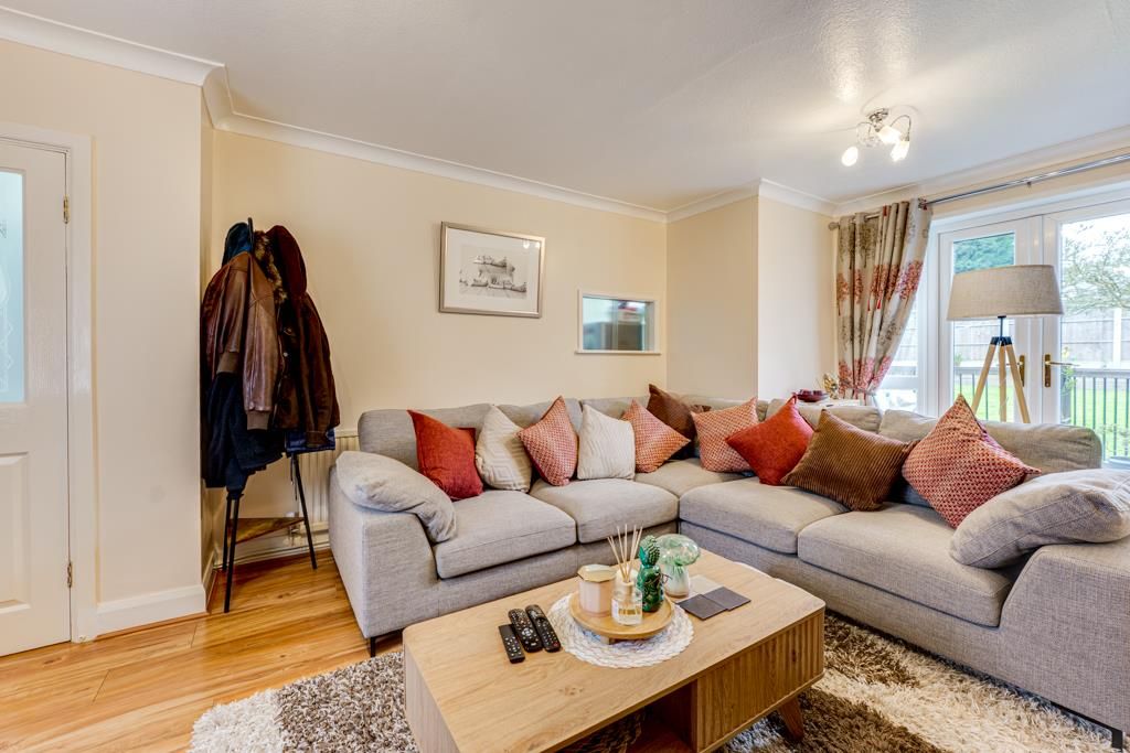 Property photo 3 of 35 17 Edgar Road, Kettering-14.Jpg