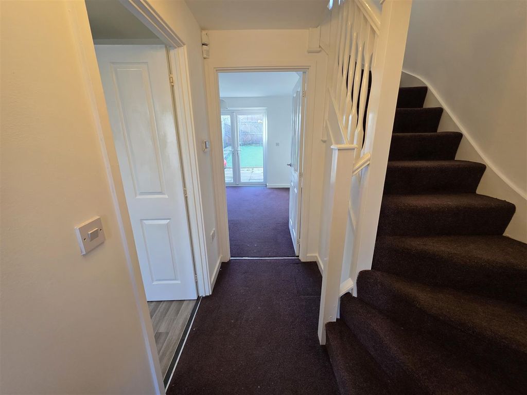 Property photo 3 of 13 20251113_122452.Jpg