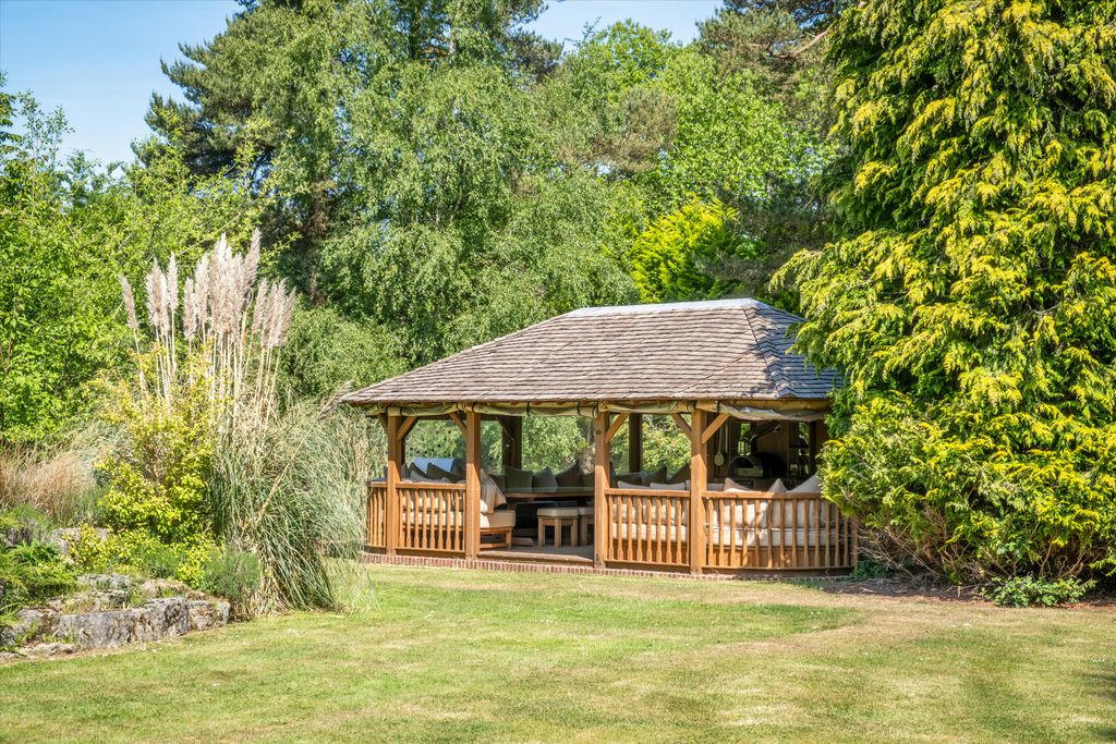 Additional image 28 of 8 bed detached house for saleLondon Road, Petersfield, Hampshire GU31