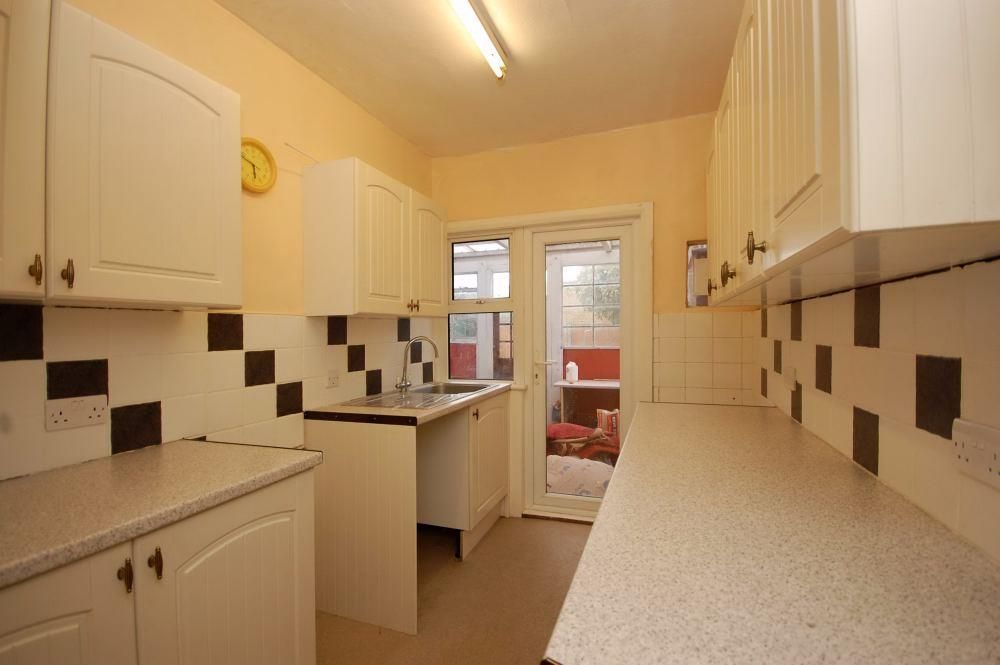Property photo 3 of 10 3