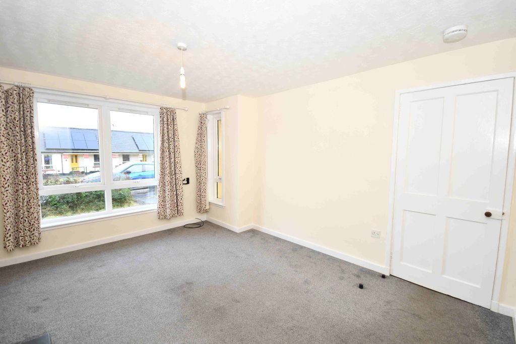 Property photo 3 of 7 Photo