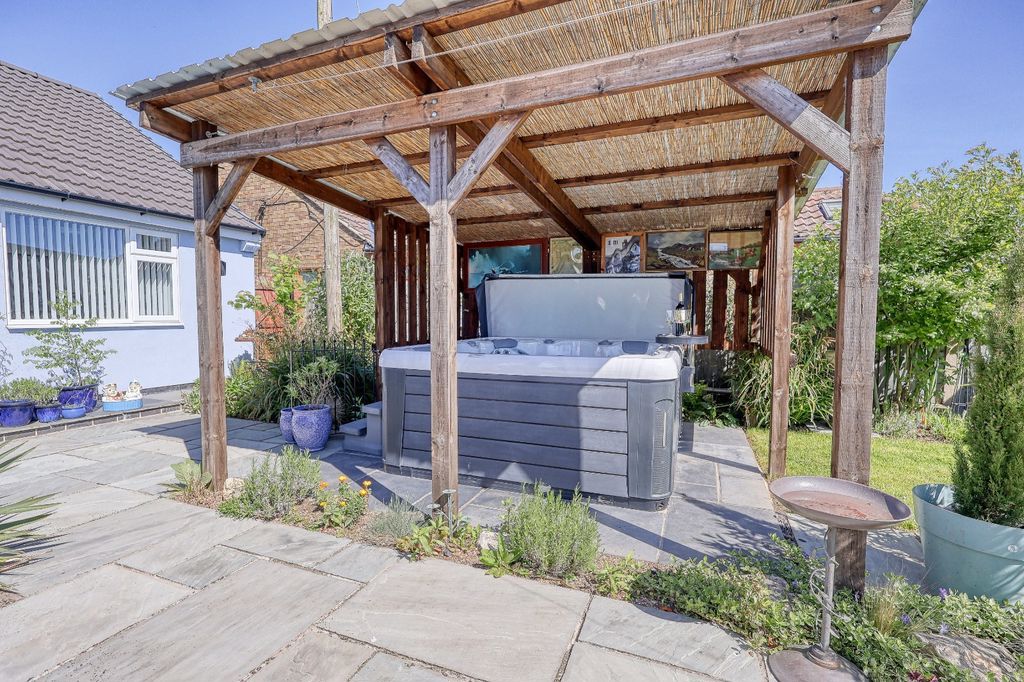 Additional image 23 of 3 bed detached bungalow for saleNeap House Road, Scunthorpe DN15