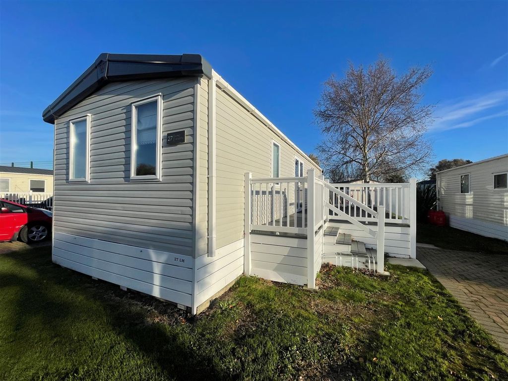 Property photo 1 of 11 Plot 27.Jpg