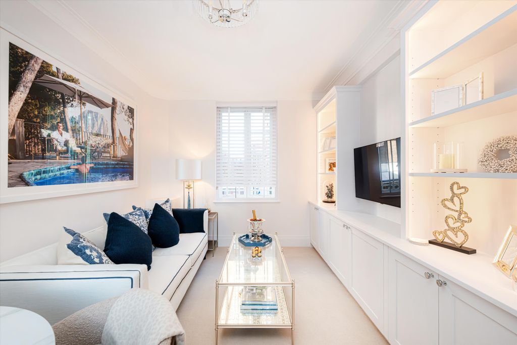 Property photo 2 of 10 Image