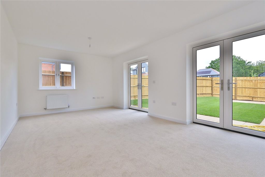 Property photo 3 of 11 Picture No. 04