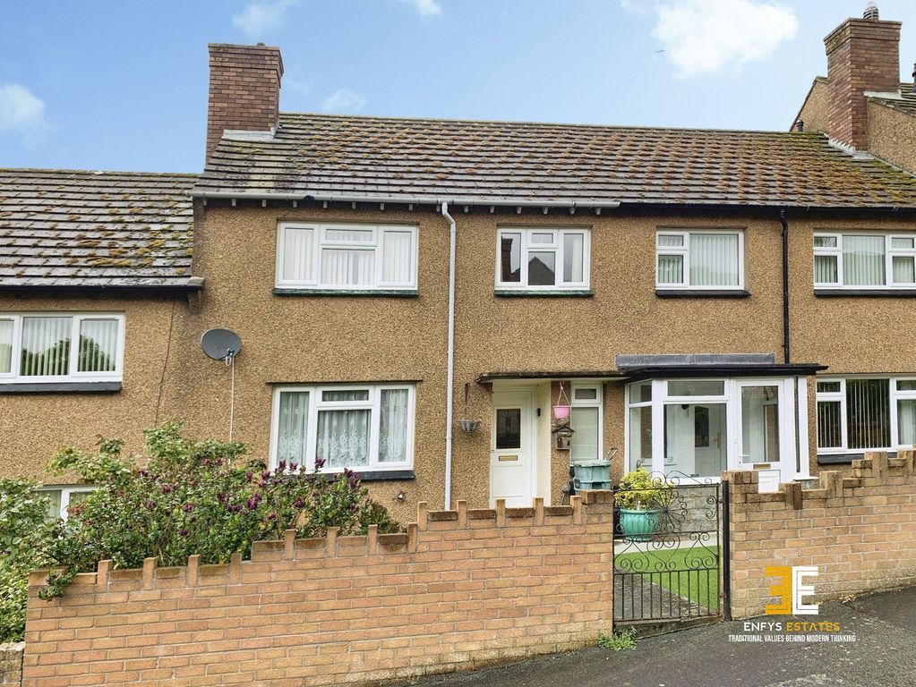 Property photo 1 of 28