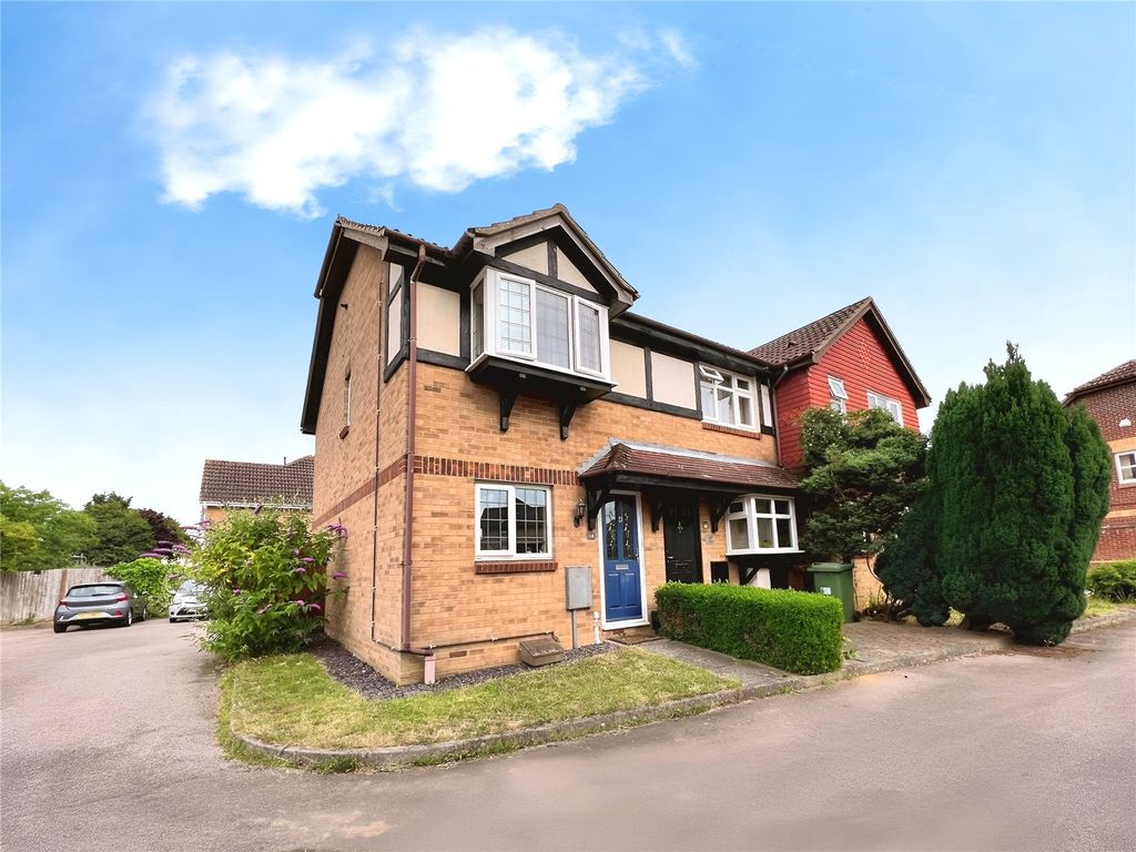 Property photo 1 of 9 Front