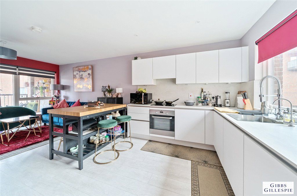 Property photo 3 of 16 Picture No. 24