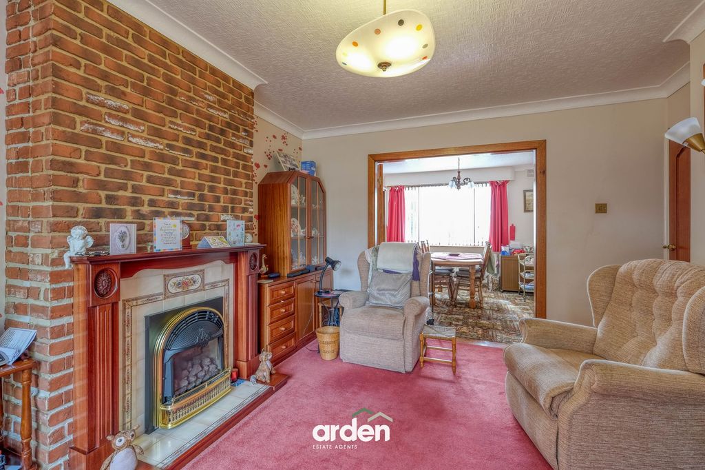 Property photo 2 of 14