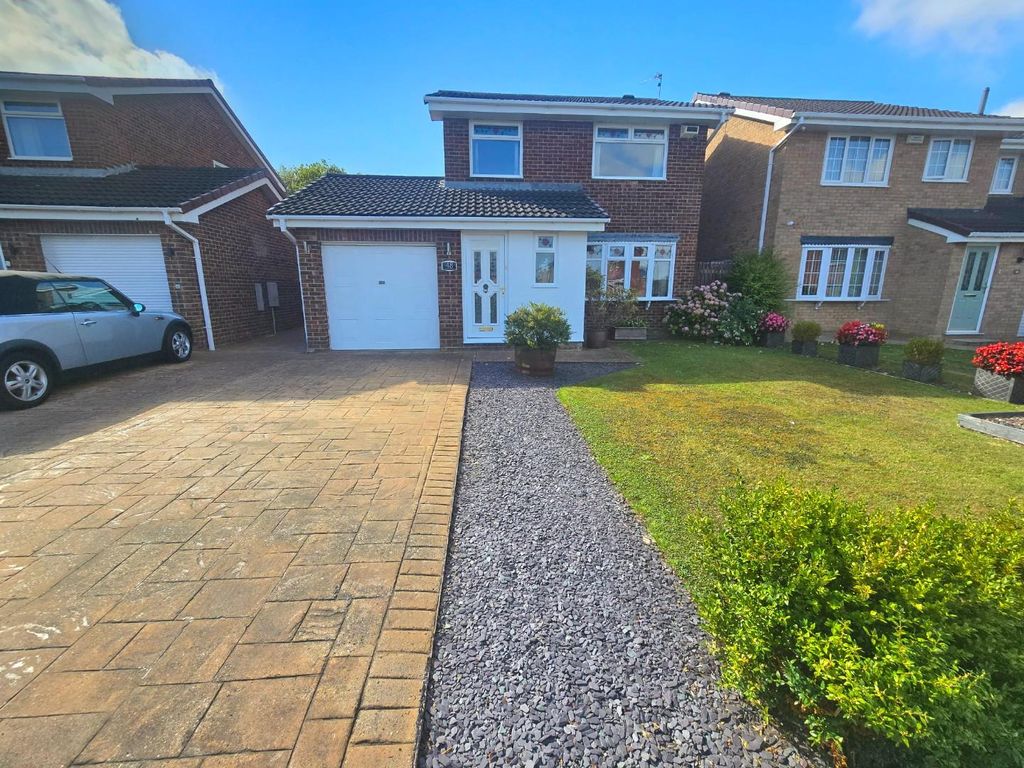 Property photo 1 of 21