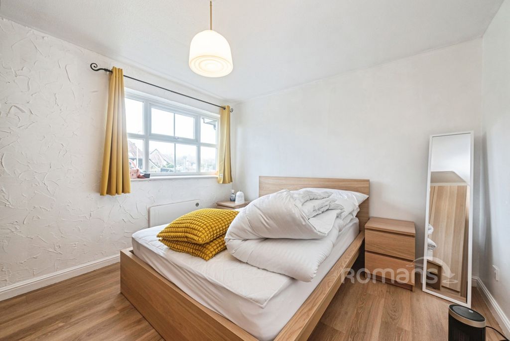 Property photo 3 of 13 Pbox-Img.Jpg