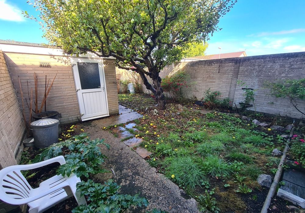 Property photo 2 of 14