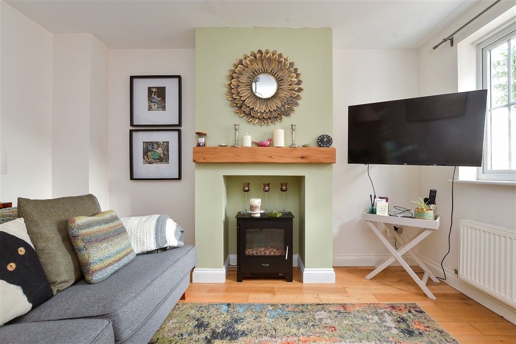 Property photo 2 of 11 Sitting Room