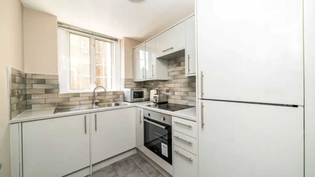 Property photo 2 of 7 Image 2