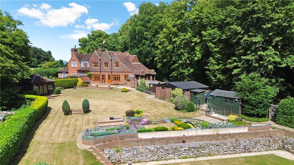 Property photo 1 of 23 Picture No. 28
