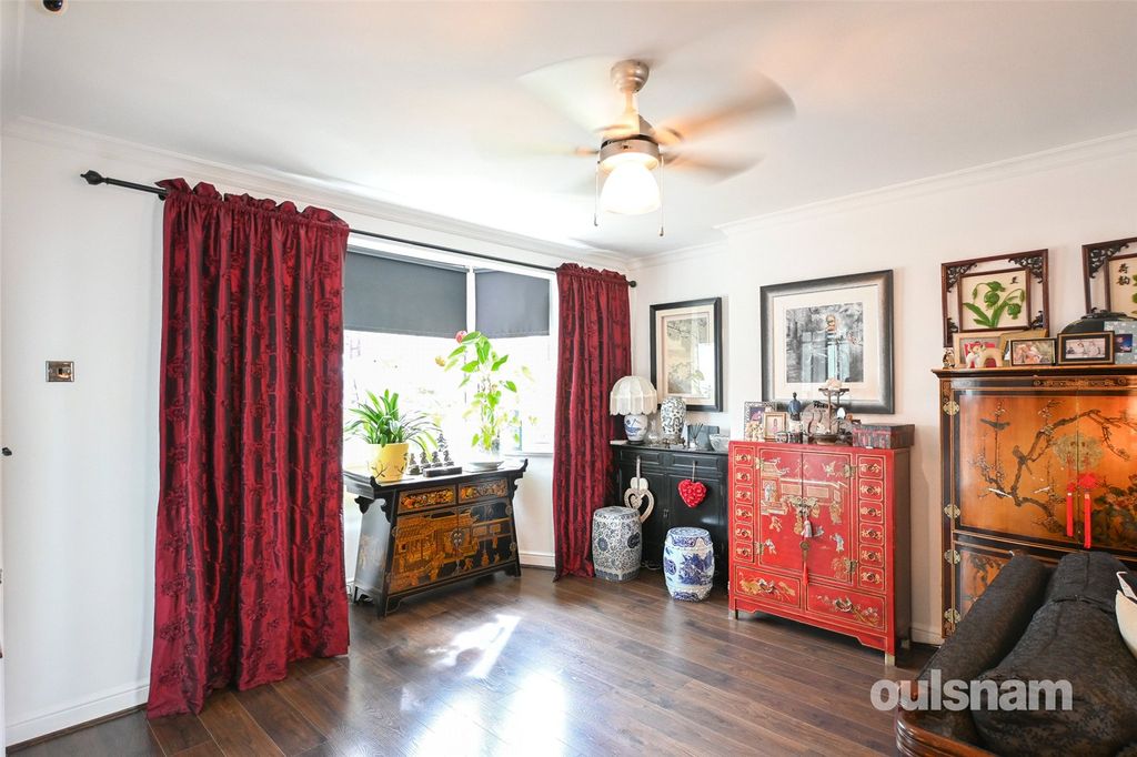 Property photo 3 of 36 Picture No. 10