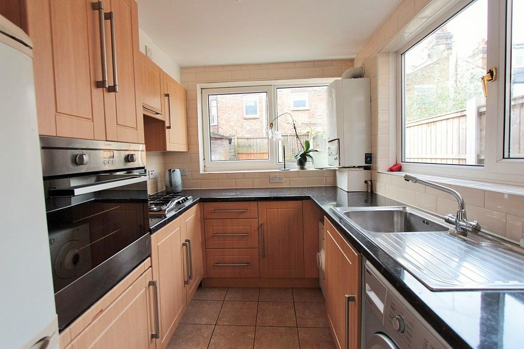 Property photo 2 of 9