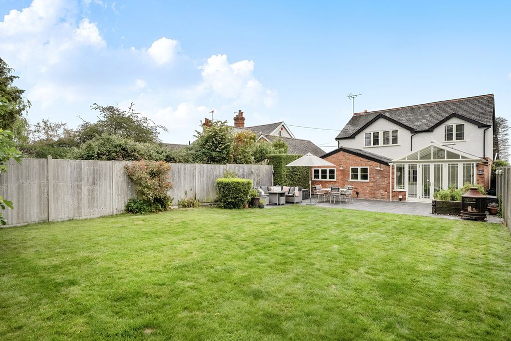 4 bed detached house for saleFairmead Road, Shinfield, Reading, Berkshire RG2