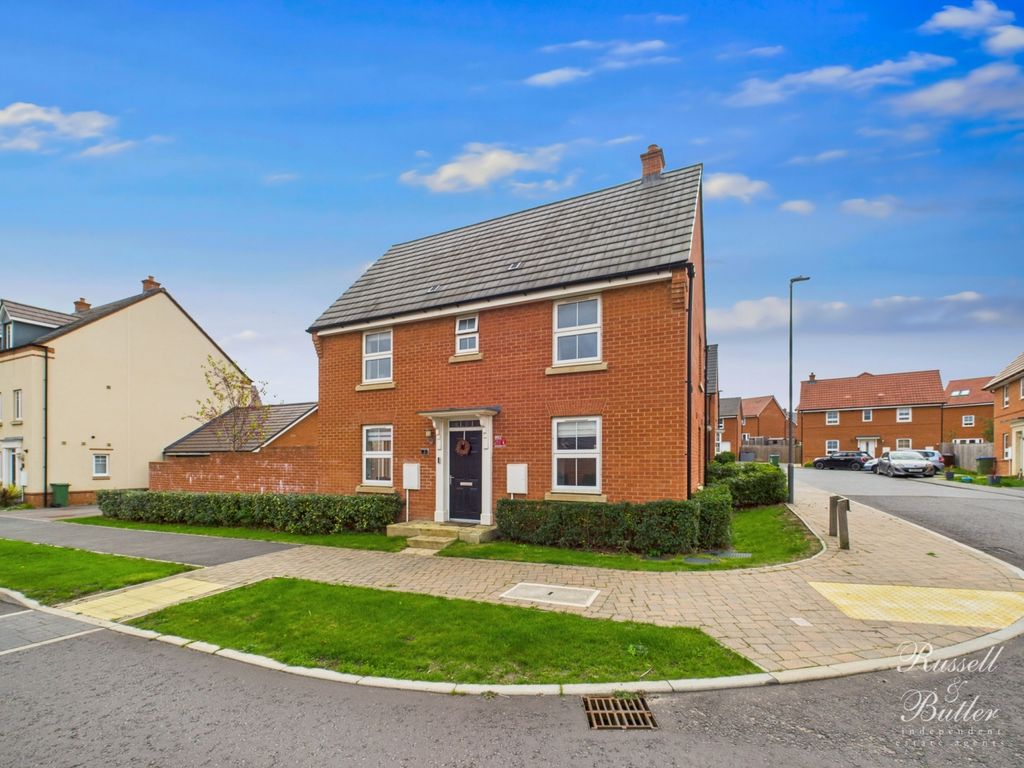 Property photo 1 of 14 Cam02127G0-Pr0345-Still013