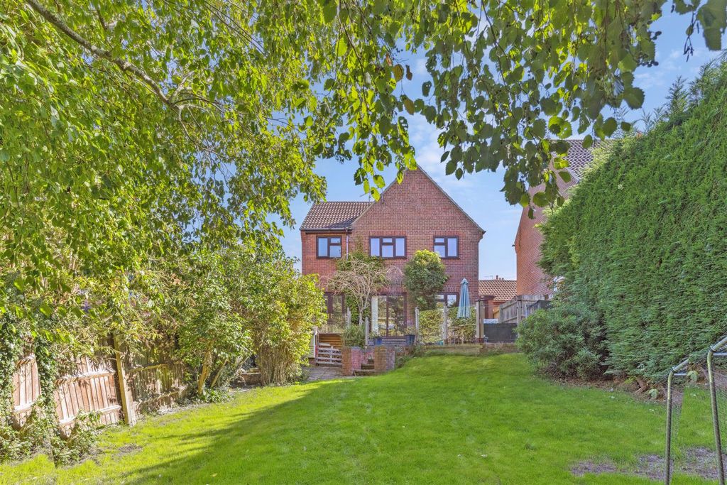 Property photo 1 of 23 Garden