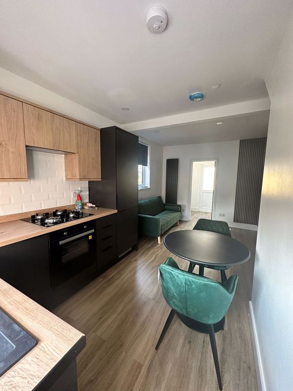 Property photo 1 of 8 Photo 1