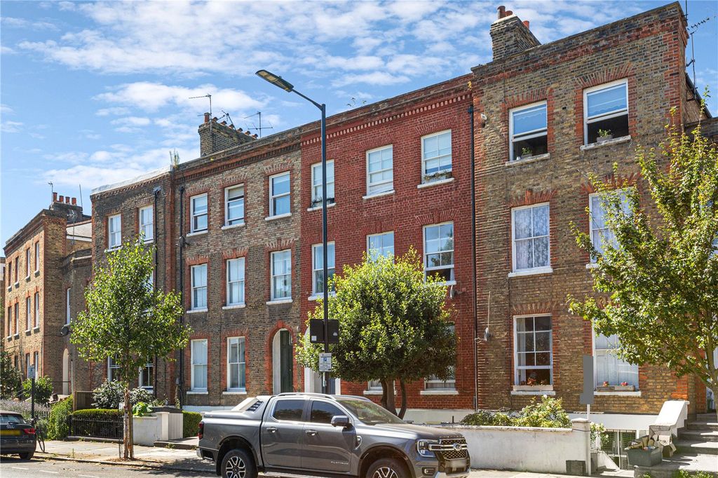 Property photo 2 of 12 Picture No. 10