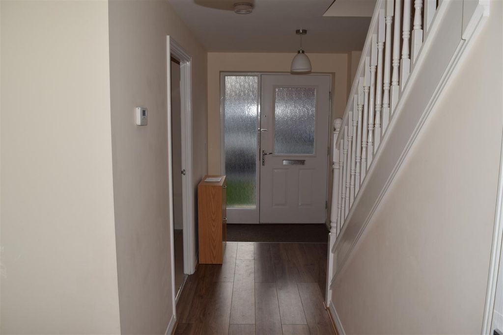 Property photo 3 of 19 1744083