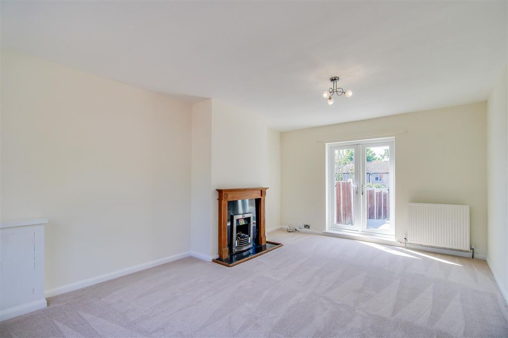Property photo 3 of 14
