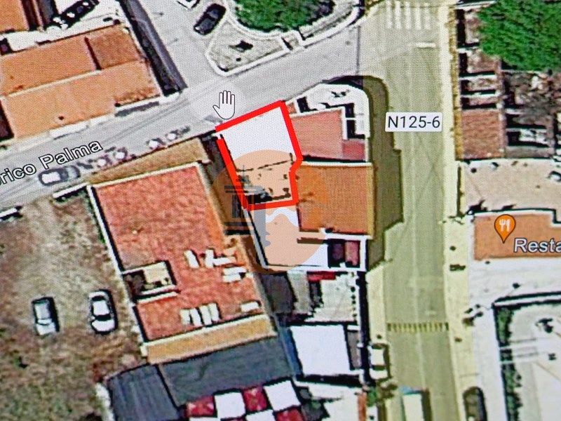 Property photo 2 of 31