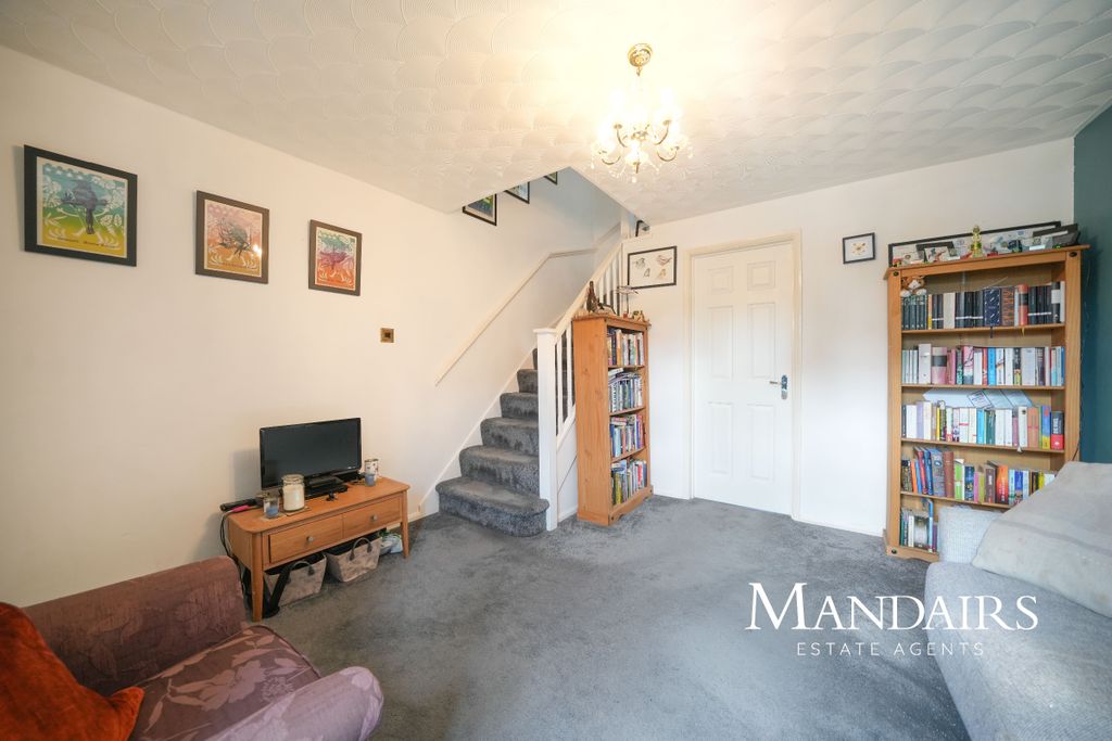 Property photo 3 of 17