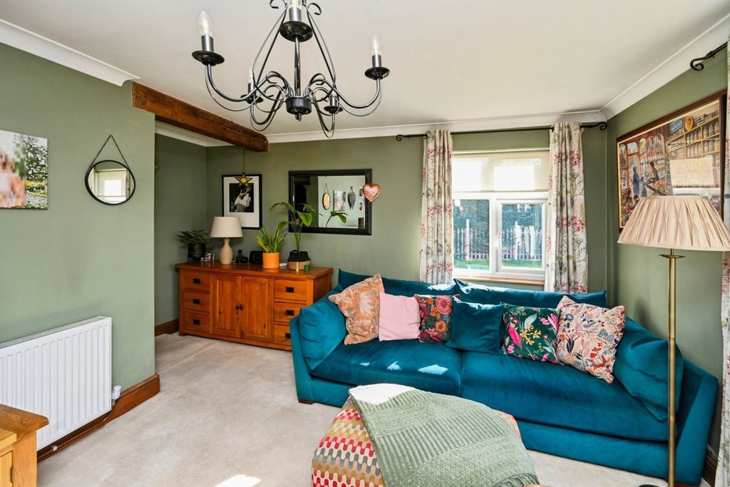 Property photo 3 of 25