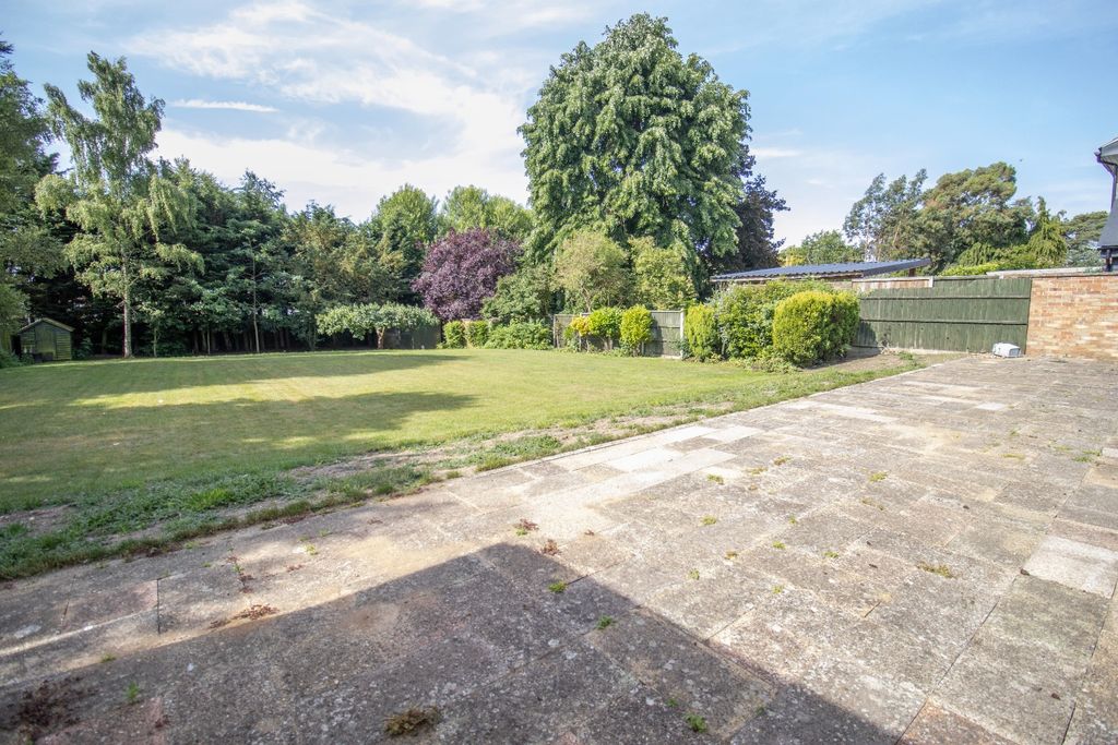 Property photo 2 of 23 5151991