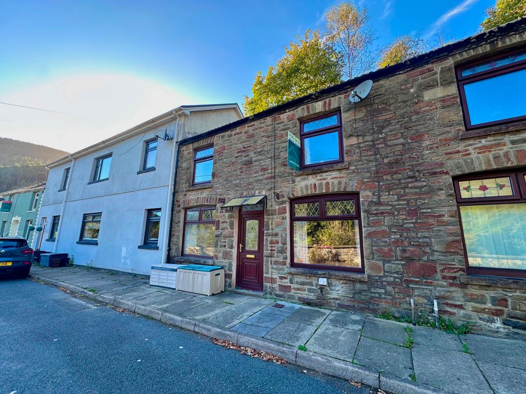 Property photo 1 of 29