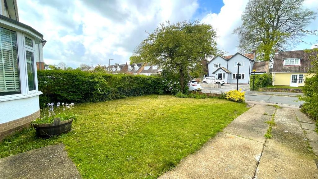 Property photo 3 of 9