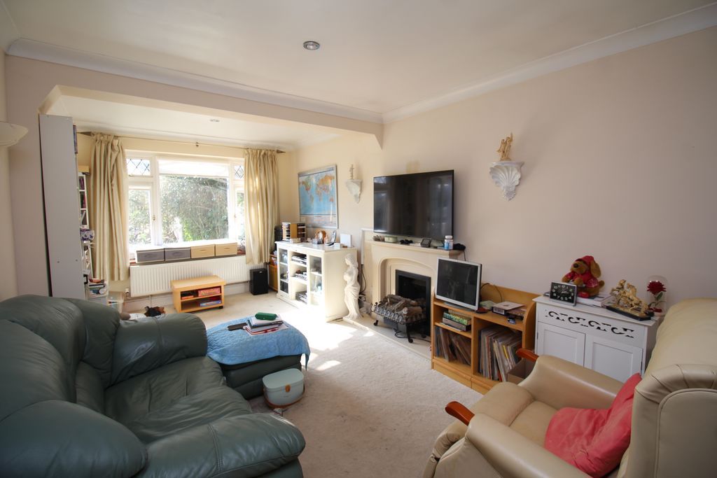 Property photo 3 of 12 Photo 9