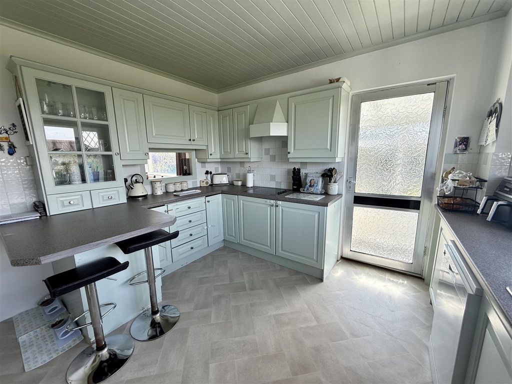 Property photo 3 of 49 Img_4915.Jpeg