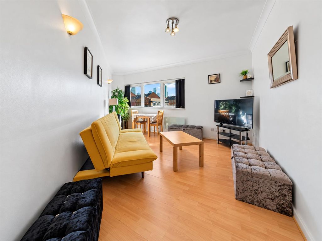 Property photo 1 of 13 5W.Png